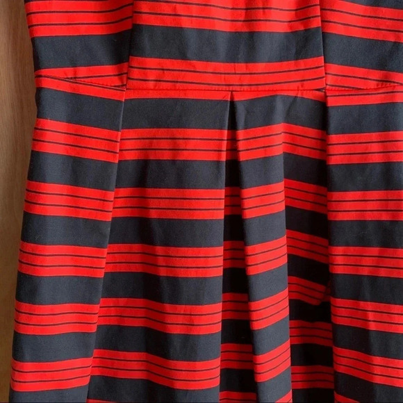 Gap Striped Fit N Flare Dress W/Pockets - Picture 6 of 10